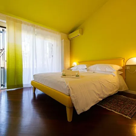 L'angolo Di Lore Bed and Breakfast 4*